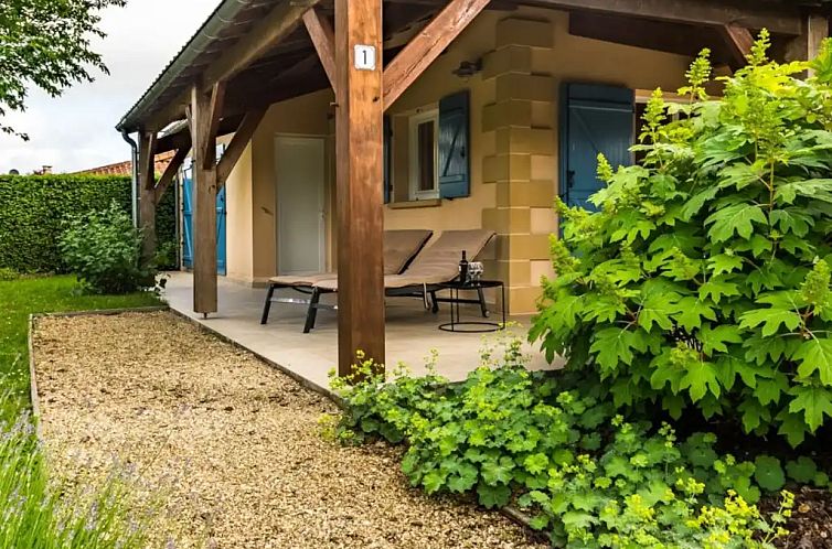 Guest house 05717708 - Holiday property Poitou-Charentes - Maison Apon Le Bois Senis 1
