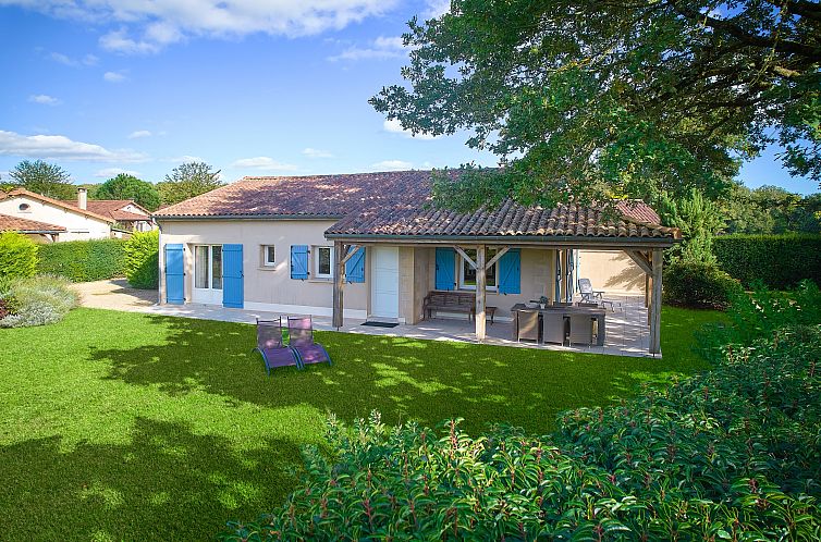 Gemuetliche Villa fuer 6 Personen, alleinstehend, in Les Forges, Poitou-Charentes, Frankreich, mitten in der Natur.