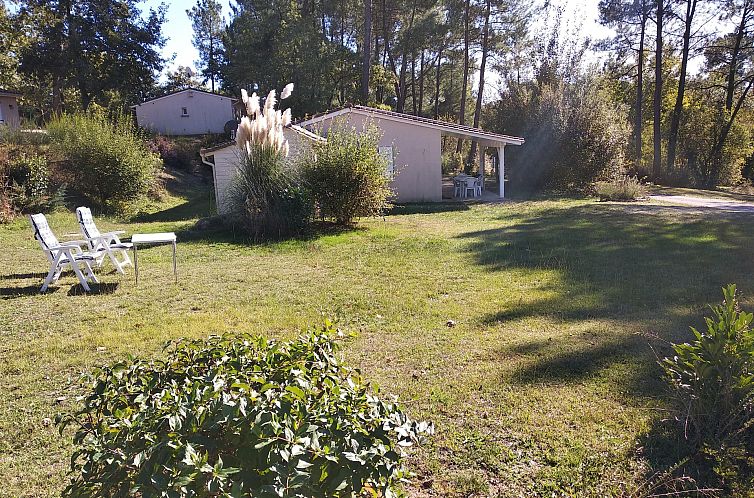 Vrijstaande woning in Brossac