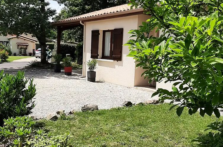 Village le Chat, 162