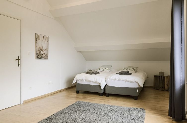 Villa Aluma