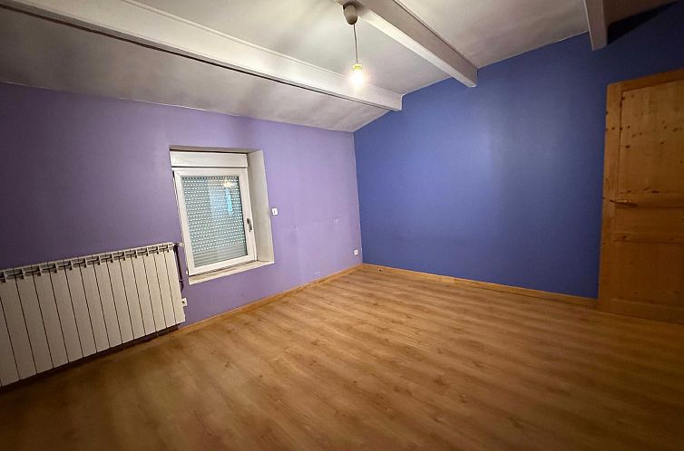 Geschakelde woning in Les Thons