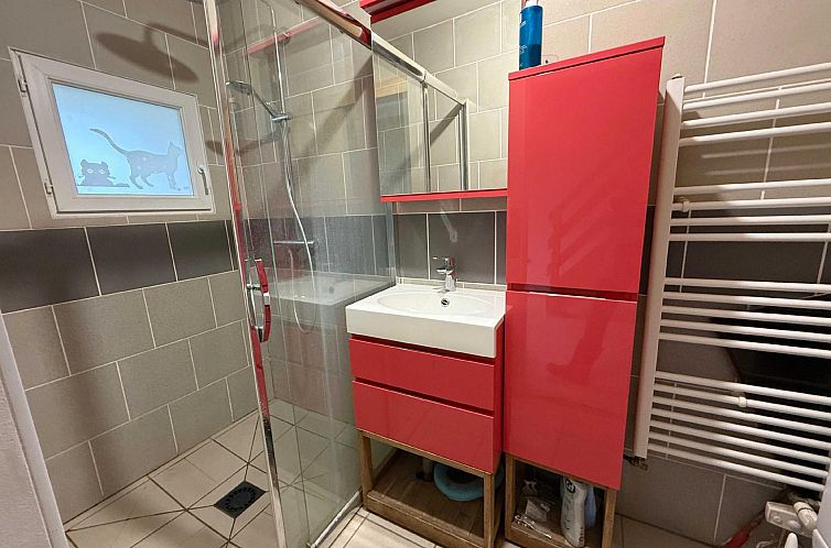Geschakelde woning in Les Thons