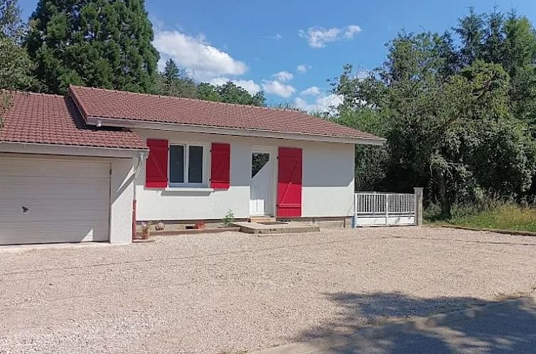 Vakantiehuis in Granges-Aumontzey, Lotharingen, ideaal voor een ontspannen verblijf in de natuur.