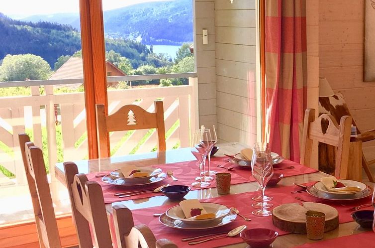 Vakantiehuis Chalet "Le Flocon Bleu" mit Blick auf das Wasse