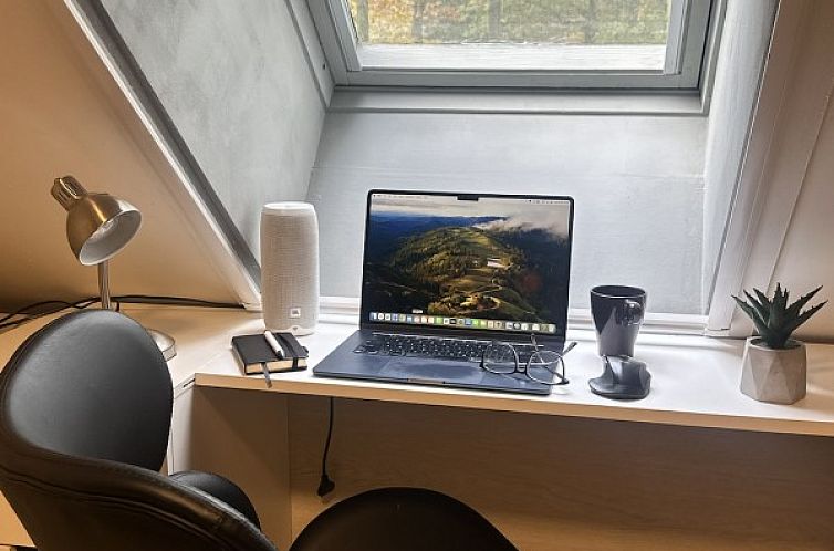 GNILEMA Stays Familie | Wandelaars | Digital Nomads