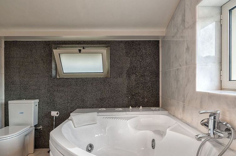 Vakantiehuis Ferienvilla auf einem privaten und sicheren Gru