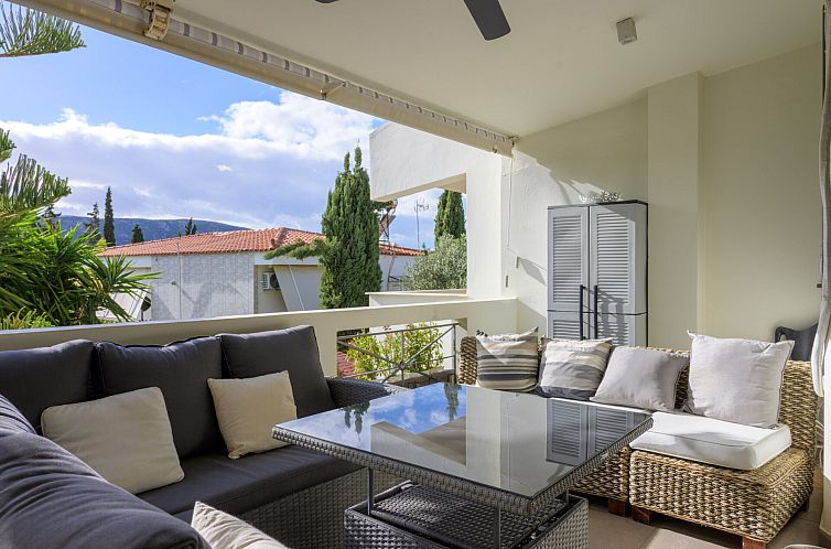 Geschakelde woning in Porto Rafti