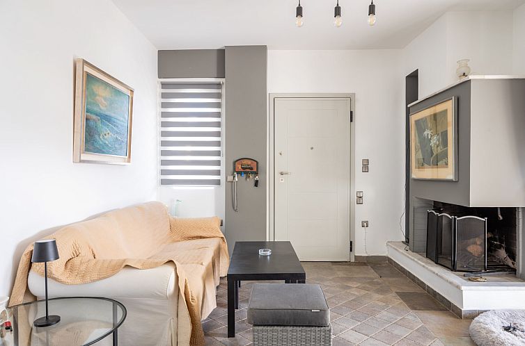 Geschakelde woning in Porto Rafti