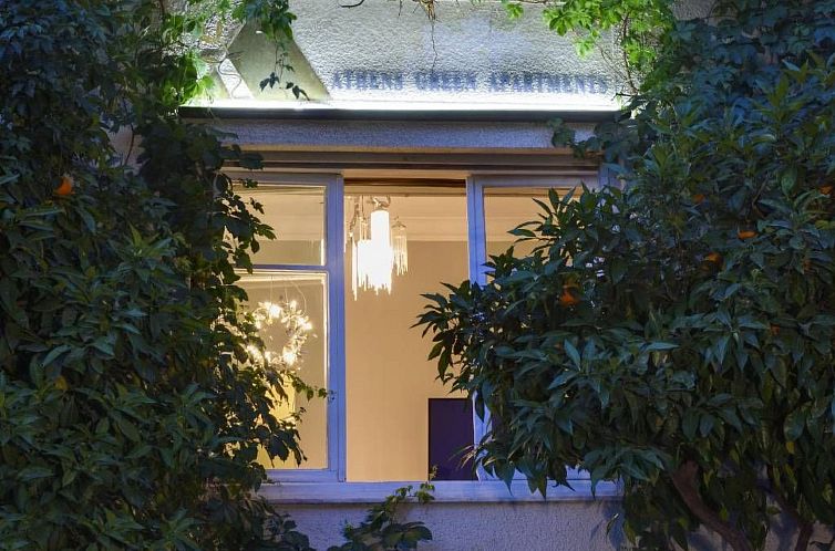 Appartement Studio "Purple Heart" mit Terrasse