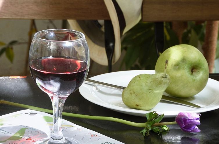 Appartement Wohnung "Bougainvillea" mit Balkon