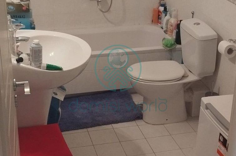 Geschakelde woning in Saronida