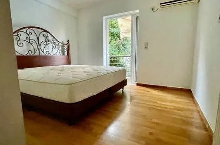 Geschakelde woning in Vari