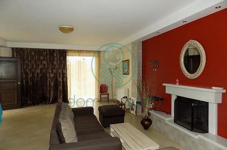 Geschakelde woning in Agrinio