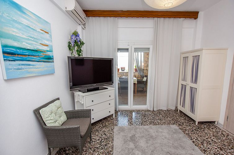 Appartement mit Terrasse