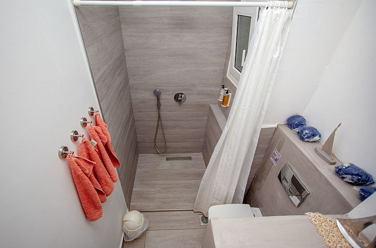 Appartement mit Terrasse