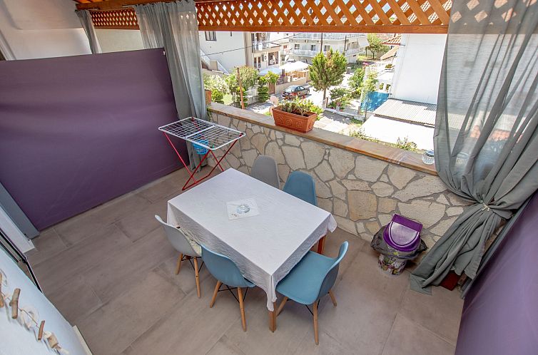 Appartement mit Terrasse