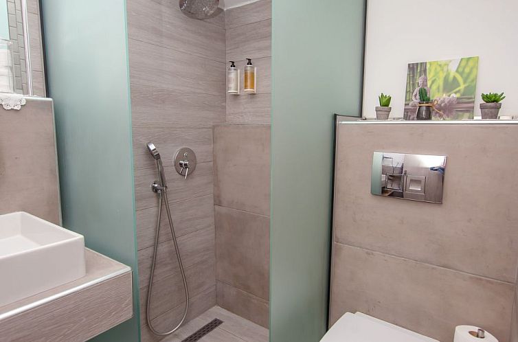 Appartement Studio mit Balkon