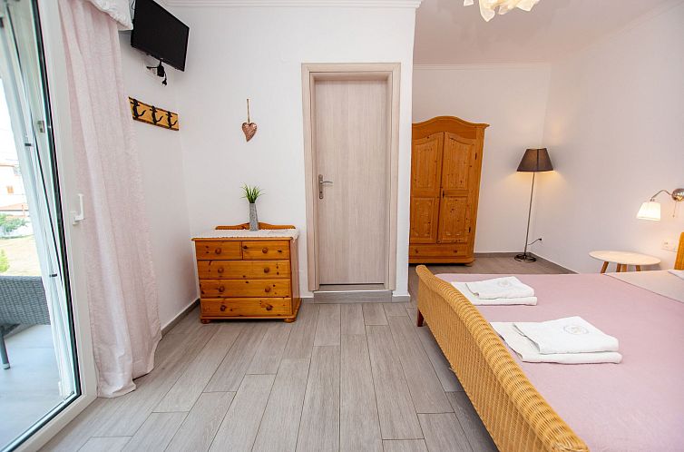 Appartement mit Terrasse