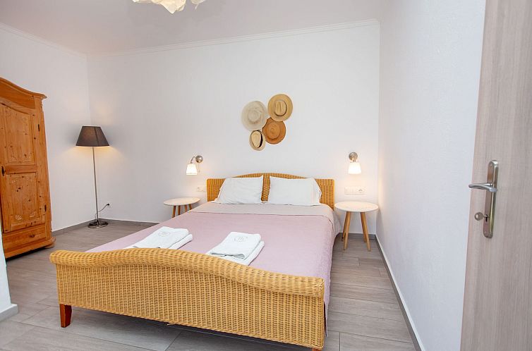 Appartement mit Terrasse