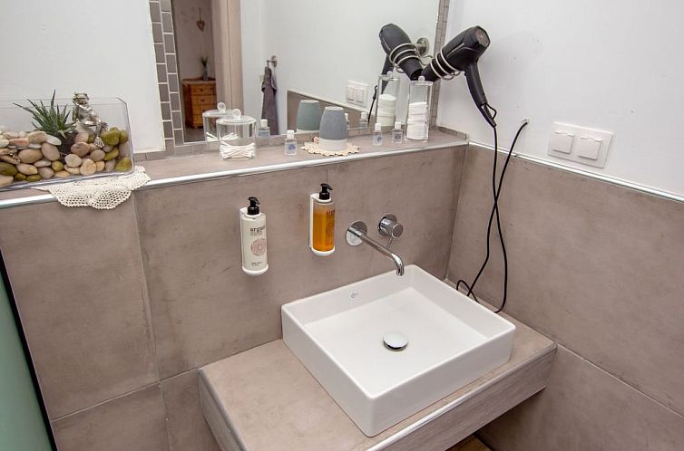 Appartement mit Terrasse