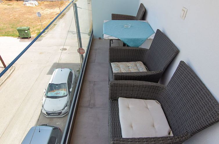 Appartement mit Terrasse