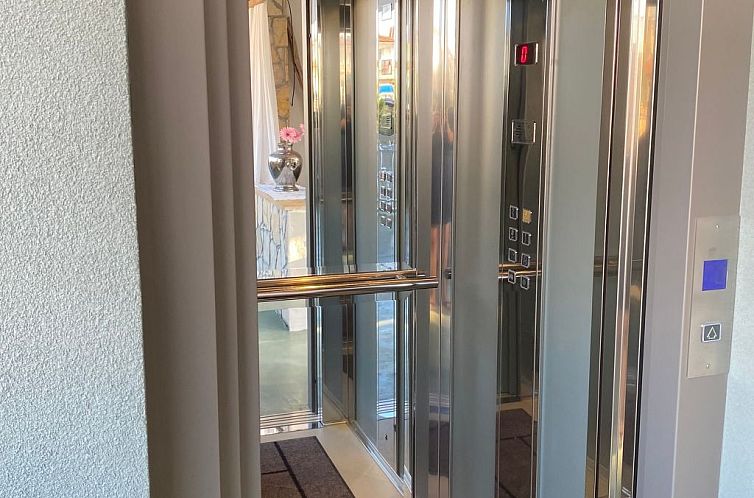 Appartement mit Terrasse