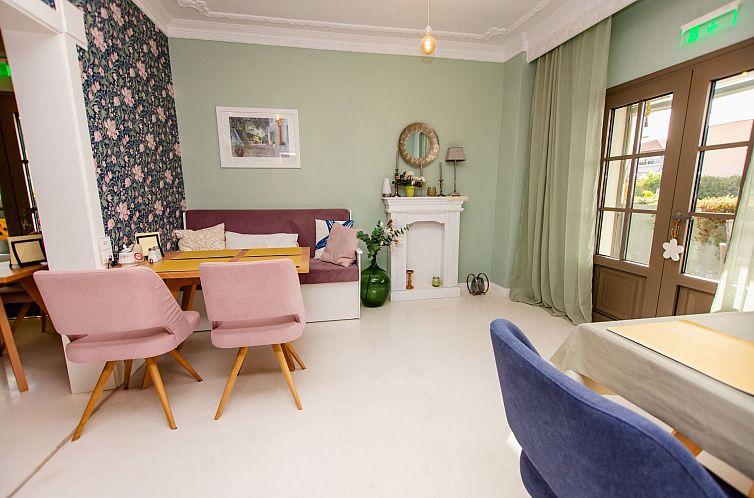 Appartement mit Terrasse