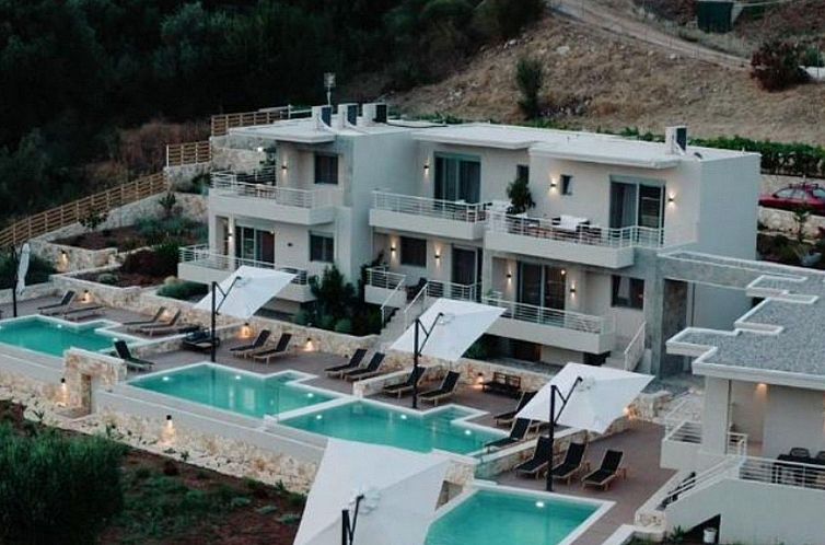 Vakantiehuis Villa für 8 Pers with pool in Plataria - Kynth