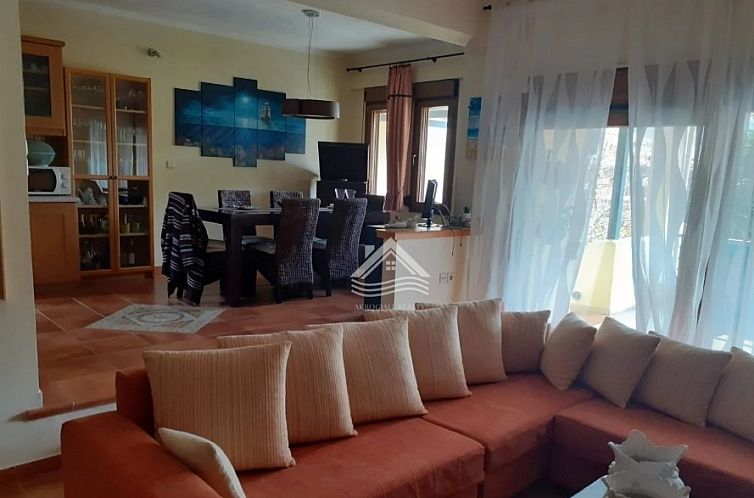 Vrijstaande woning in Syvota