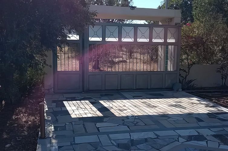 Vrijstaande woning in Afantou