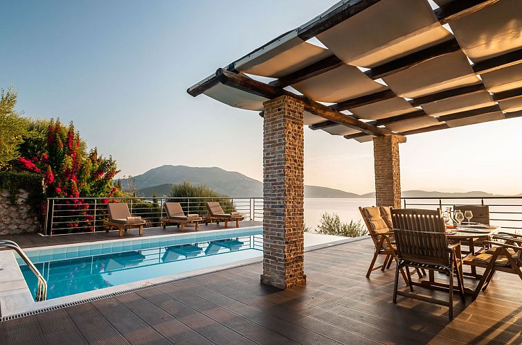Vakantiehuis Marine Villa mit privatem Zugang zum Meer - Iri