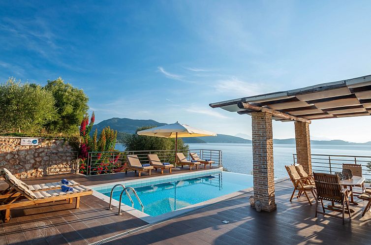 Vakantiehuis Marine Villa mit privatem Zugang zum Meer - Iri