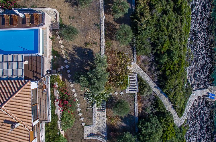 Vakantiehuis Marine Villa mit privatem Zugang zum Meer - Iri