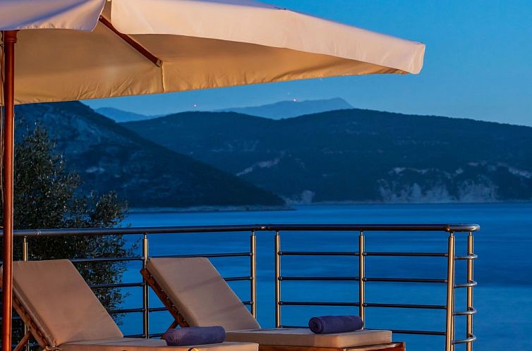 Vakantiehuis Marine Villa mit privatem Zugang zum Meer - Iri