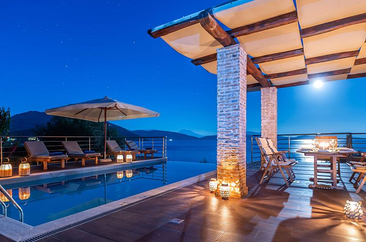 Vakantiehuis Marine Villa mit privatem Zugang zum Meer - Iri