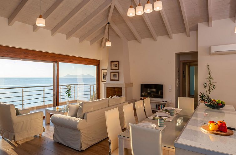 Vakantiehuis Marine Villa mit privatem Zugang zum Meer - Iri