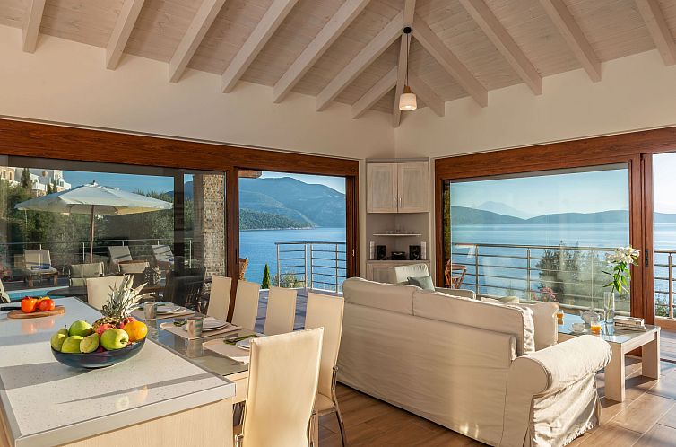 Vakantiehuis Marine Villa mit privatem Zugang zum Meer - Iri
