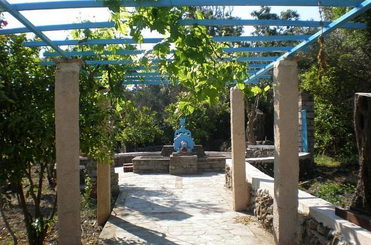 Vakantiehuis Spiti Limnos, idyllisch gelegen im Orangenhain