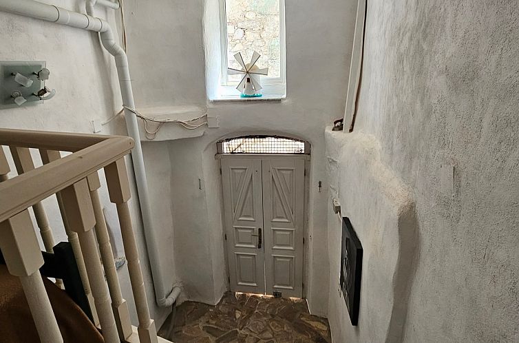 Geschakelde woning in Pirgy (Chios)