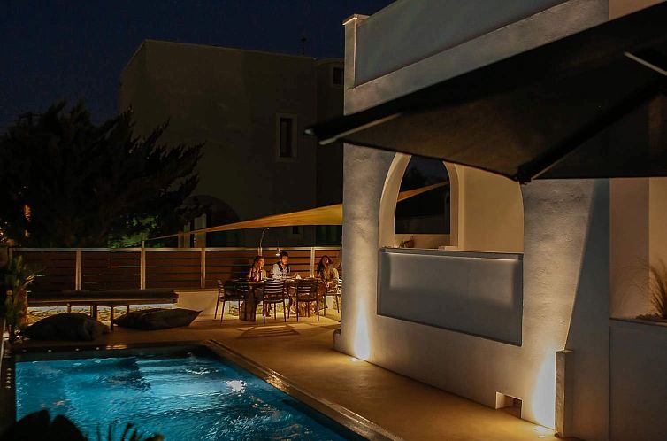 Vrijstaande woning in Monolithos