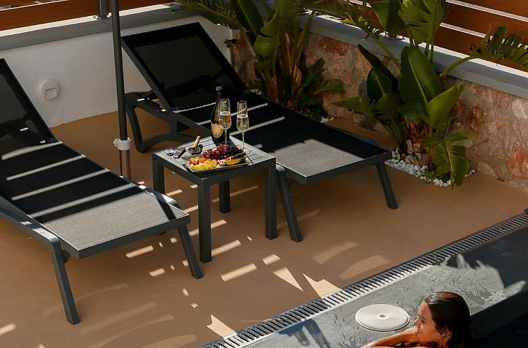 Vrijstaande woning in Monolithos