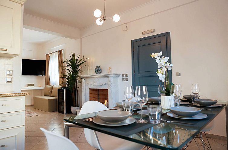 Vrijstaande woning in Monolithos