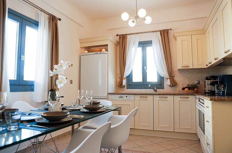 Vrijstaande woning in Monolithos