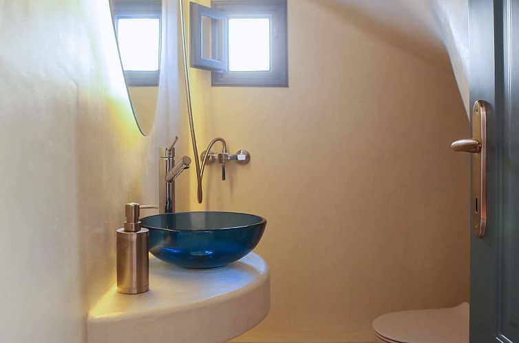 Vrijstaande woning in Monolithos