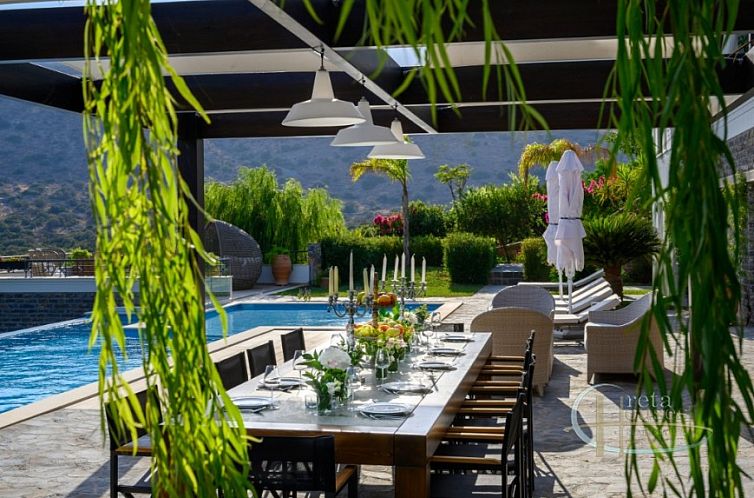 Vrijstaande woning in Elounda