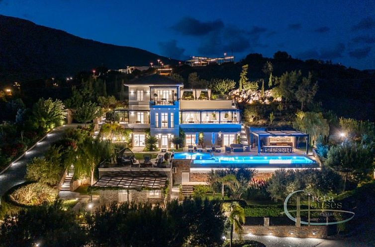 Vrijstaande woning in Elounda