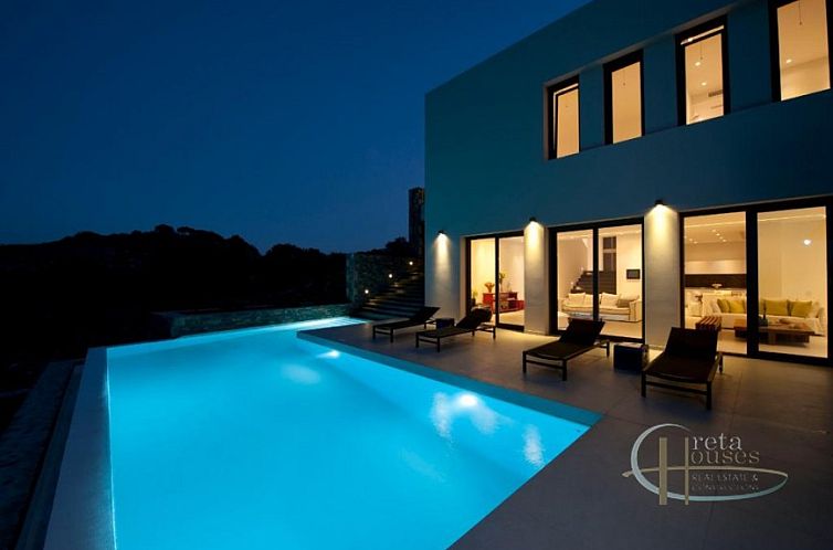 Vrijstaande woning in Elounda