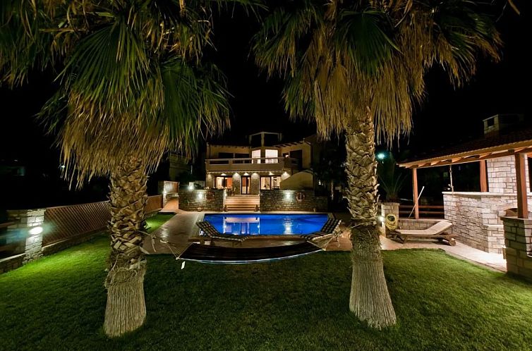 Vrijstaande woning in Agios Nikolaos, Vathi