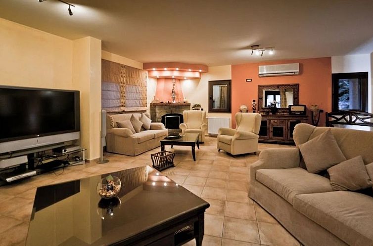 Vrijstaande woning in Agios Nikolaos, Vathi